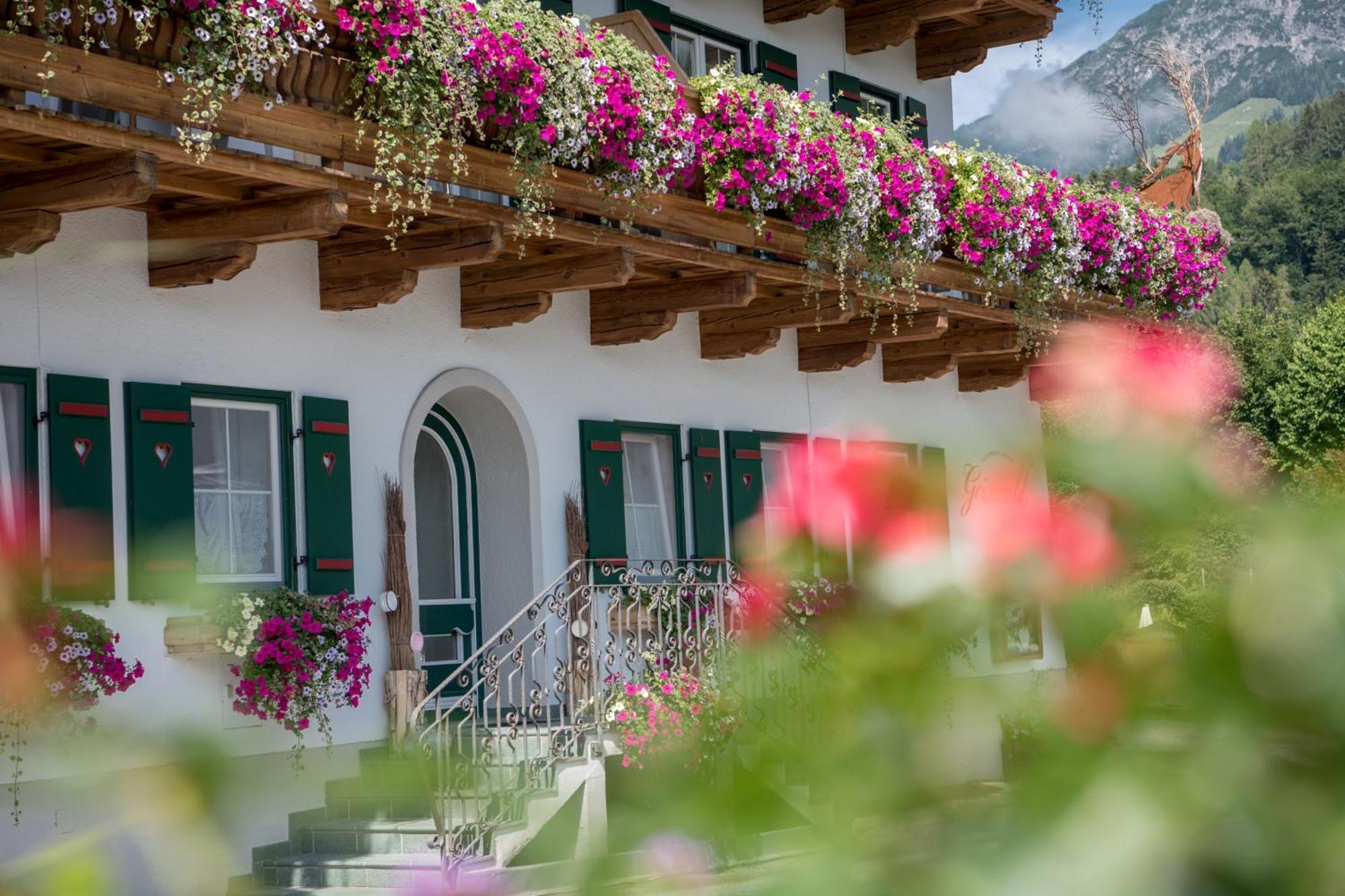 Gourmet-Hotel Grünwald Leogang Dış mekan fotoğraf