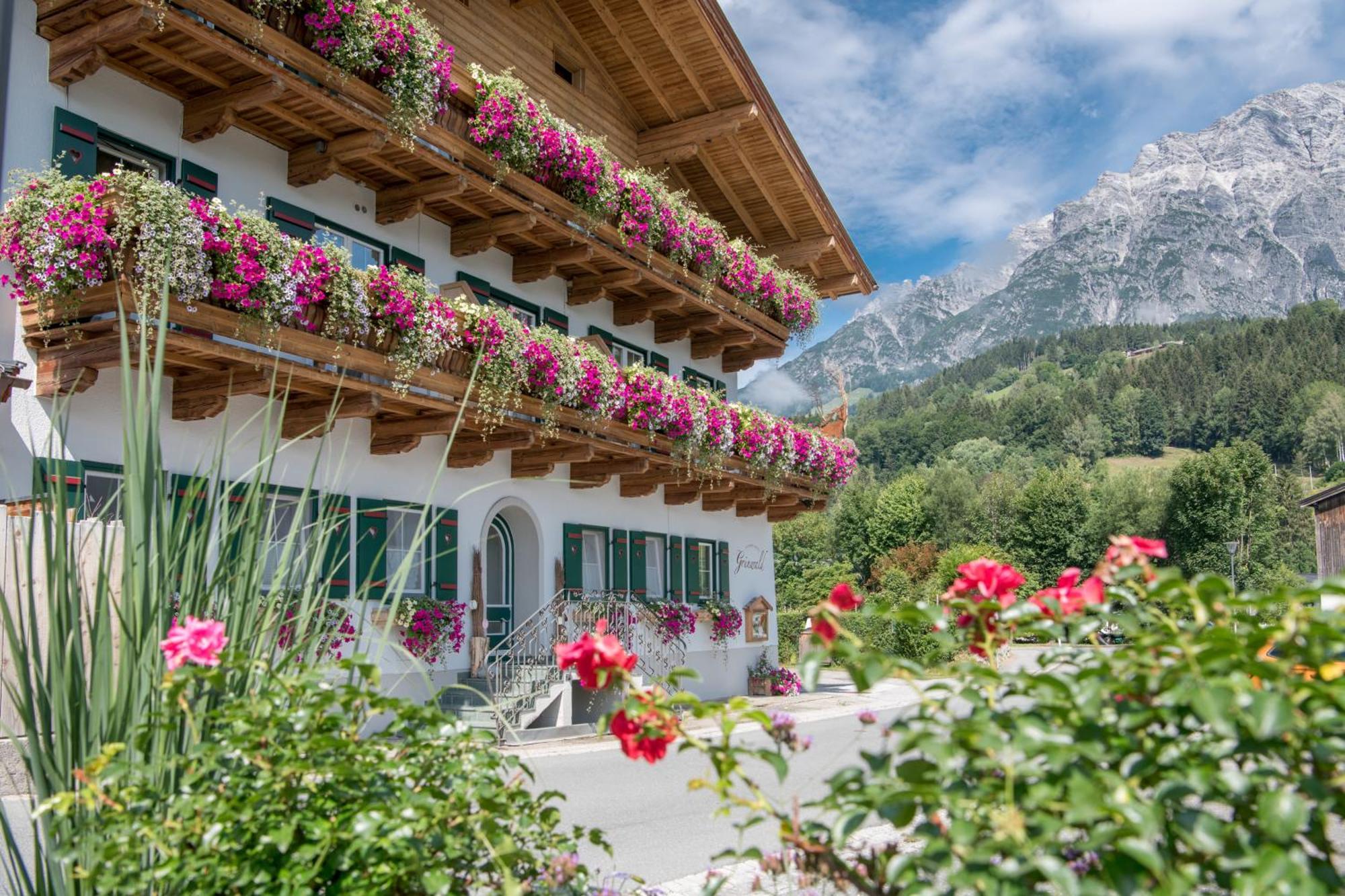 Gourmet-Hotel Grünwald Leogang Dış mekan fotoğraf